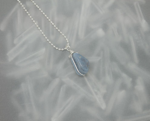 Blue Lace Agate stone necklace 3173